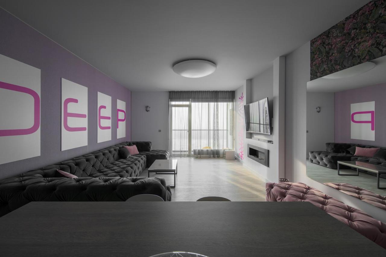 Ferienwohnung Sky Deep Jacuzzi 30 Floor Klaipėda Exterior foto